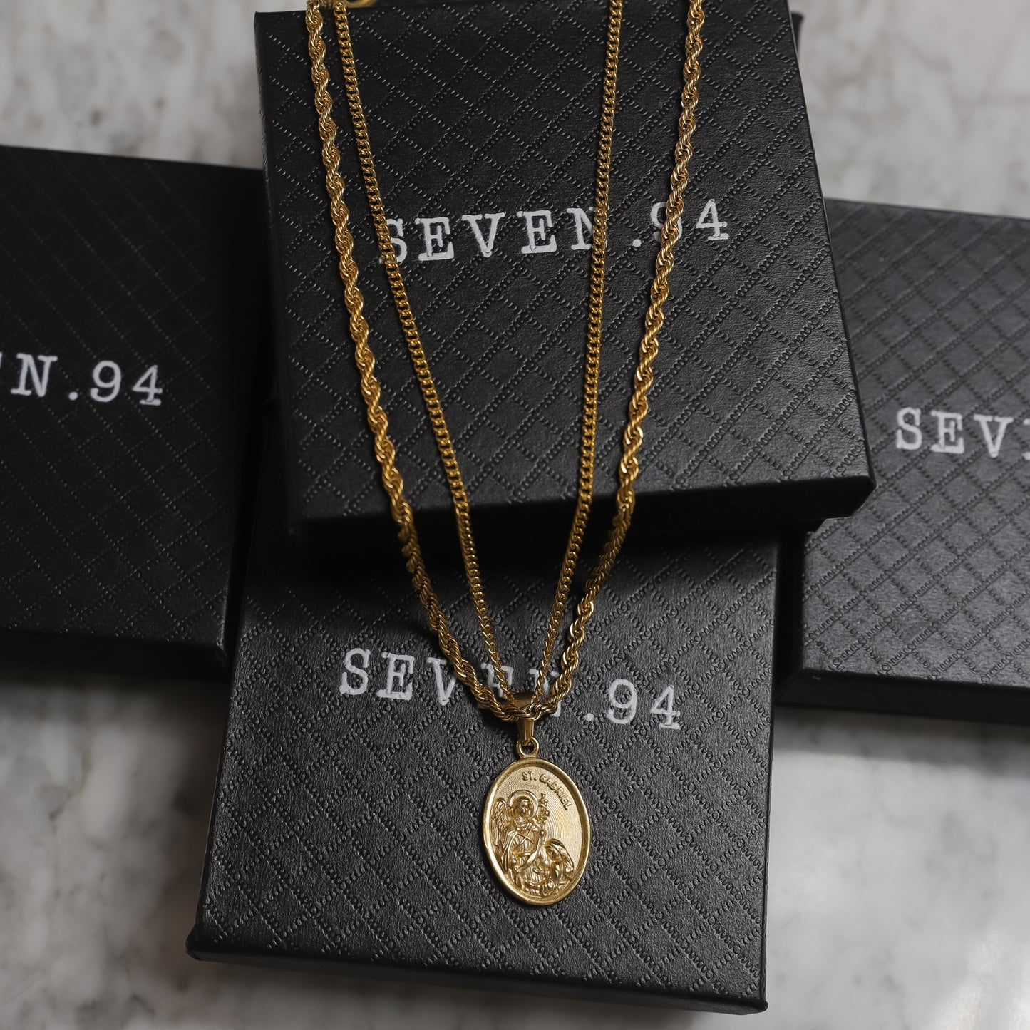 Saint Gabriel Gold Set
