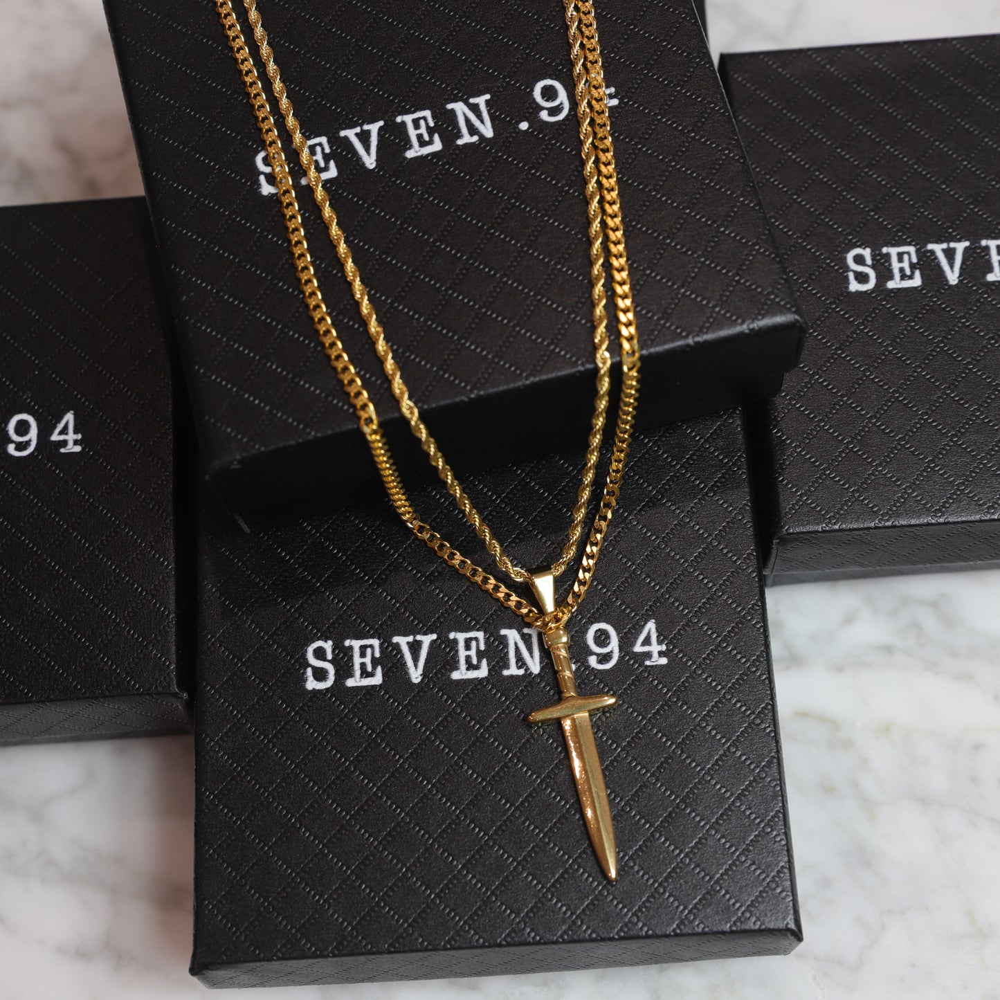 Dagger Pendant Set