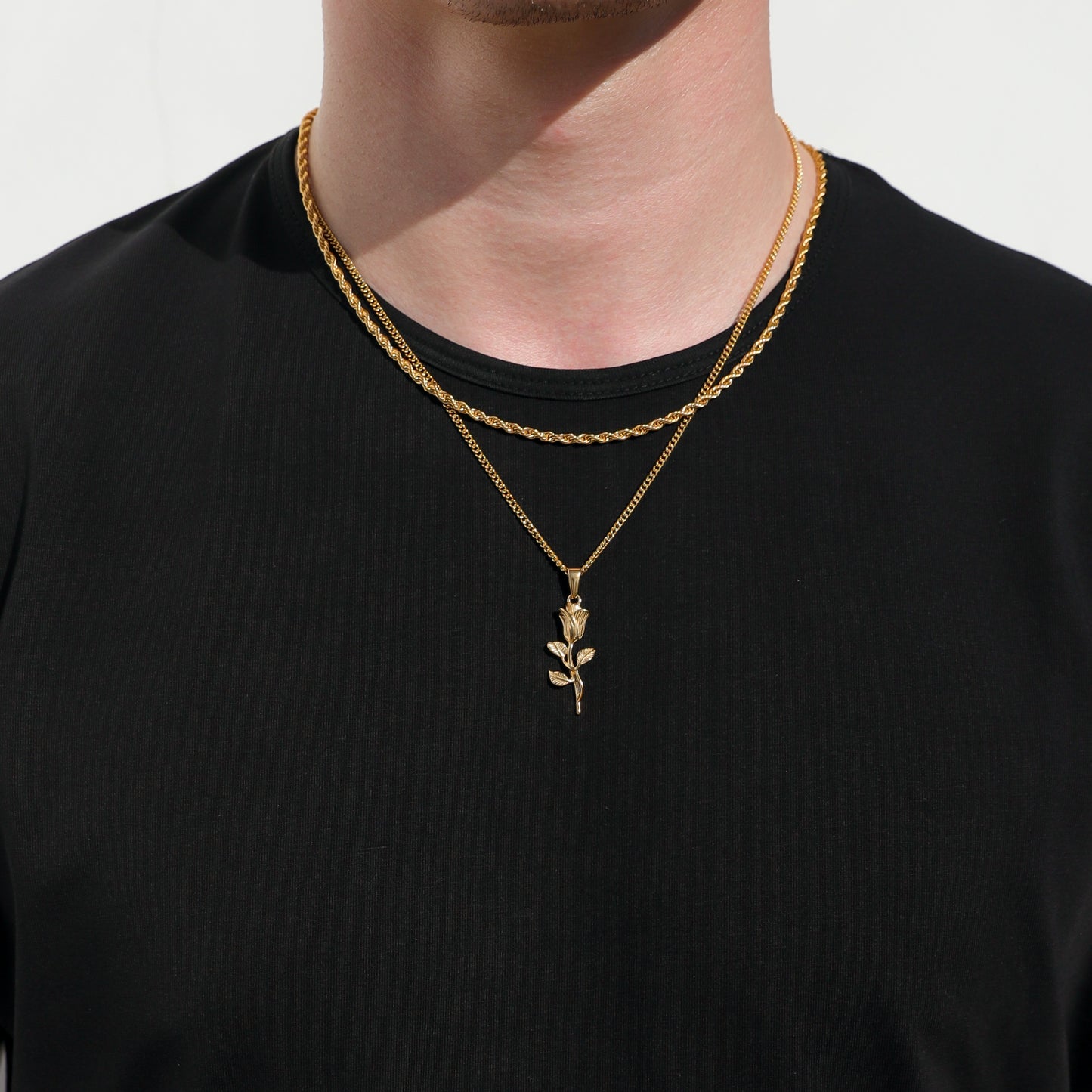 Rose Pendant Gold Rope Set