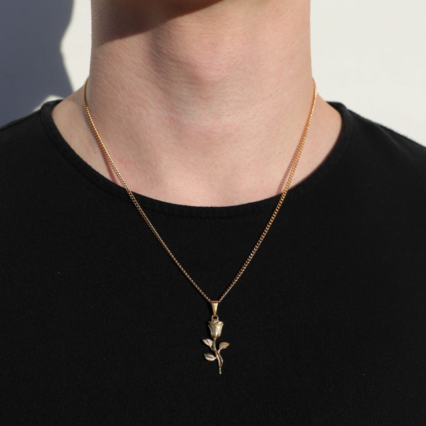 Rose Pendant Gold Rope Set