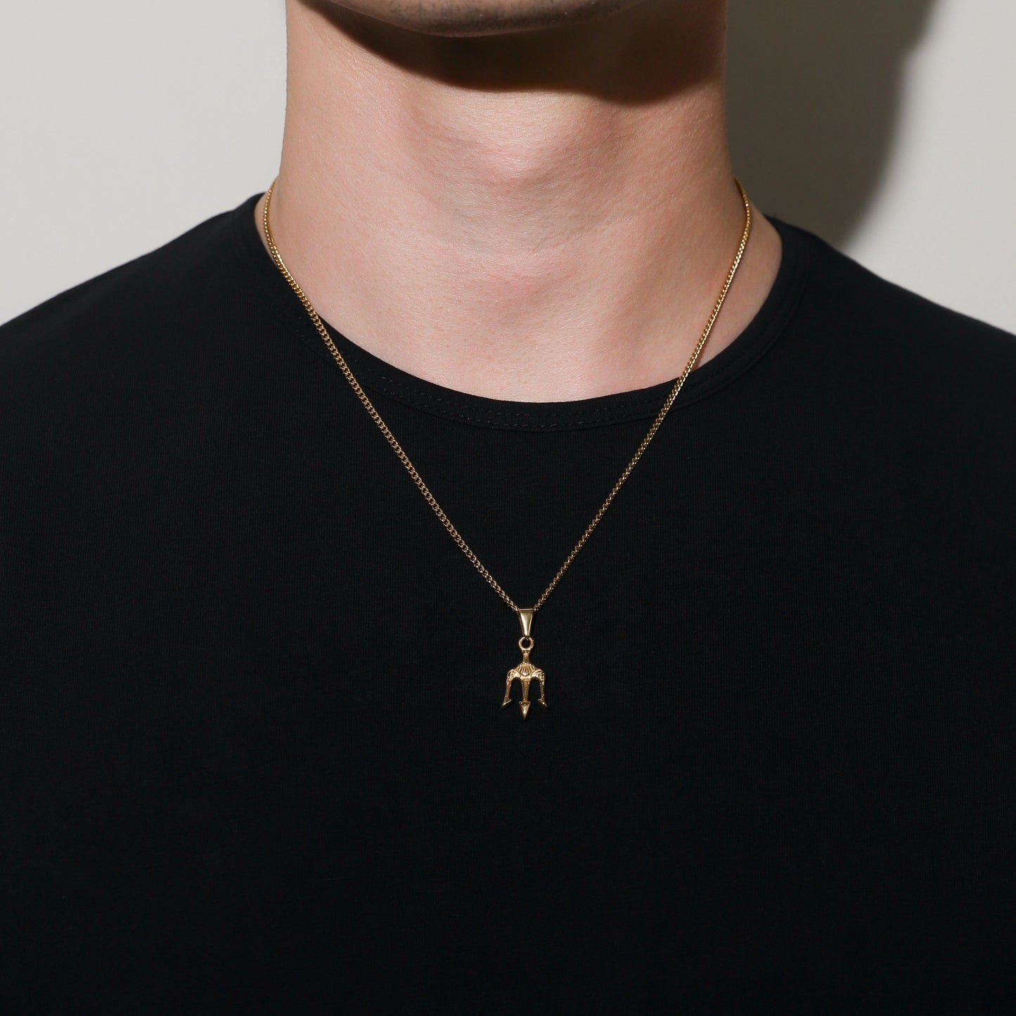 Neptune's Trident Pendant Gold Set